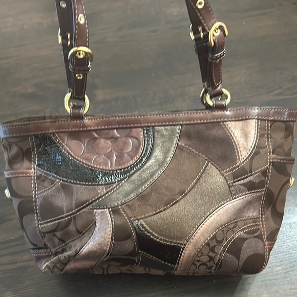 Coach Signature Mosaic Patchwork Gallery Tote - Picture 4 of 16
